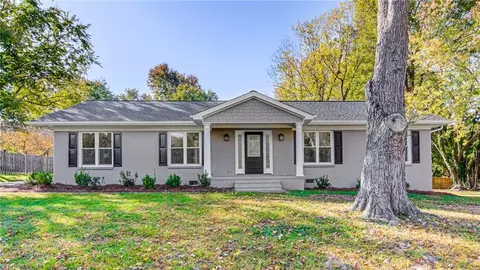 4502 Doral Dr, Greensboro, NC 27406