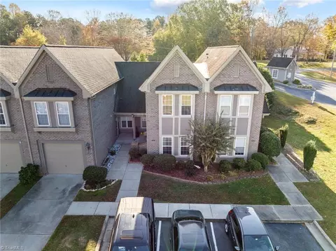 4231 Bentley Dr, Randleman, NC 27317