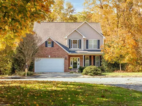 5616 Boxborough Ct, Greensboro, NC 27407