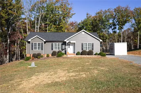399 Otis Rd, Asheboro, NC 27205