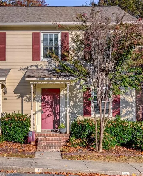 23 Park Village Ln # -B, Greensboro, NC 27455