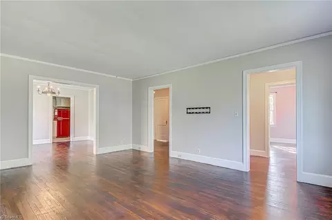 706 Brookside Dr, High Point, NC 27262 photo 7