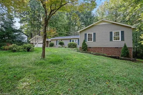 1766 Pine Grove Dr, Asheboro, NC 27205