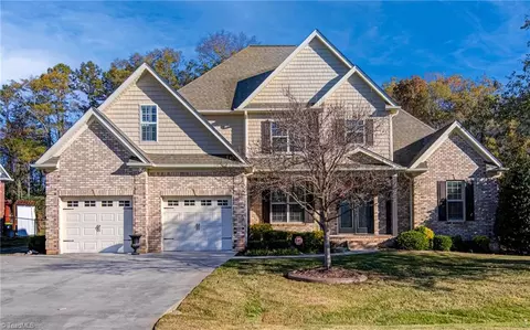 164 Loganberry Ct, Clemmons, NC 27012