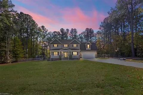 142 Lassiter Ln, Asheboro, NC 27205
