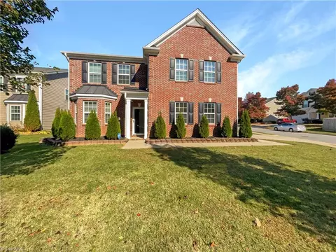 2383 Alderbrook Dr, High Point, NC 27265