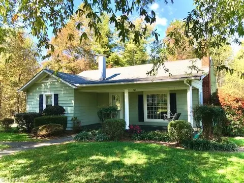 1341 Little Elkin Church Rd, Ronda, NC 28670