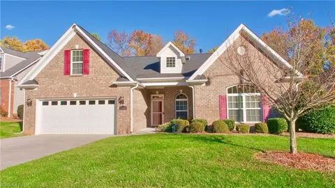 620 Beckwith Dr, Greensboro, NC 27410
