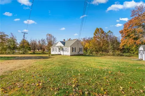 5185 Hoover Hill Rd, Trinity, NC 27370 photo 4