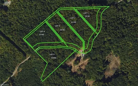 2 Howell Rd, Pilot Mountain, NC 27041 photo 13