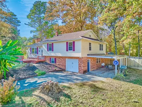 1101 Windover Rd, Randleman, NC 27317 photo 3