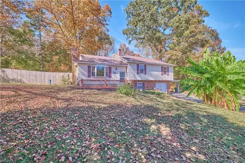 1101 Windover Rd, Randleman, NC 27317 photo 2