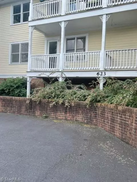 623 Walker Ave #C, Greensboro, NC 27401