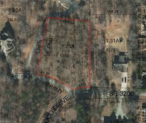 116 Huntington Trl, Lexington, NC 27295