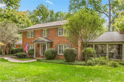 303 Parkmont Dr, Greensboro, NC 27403