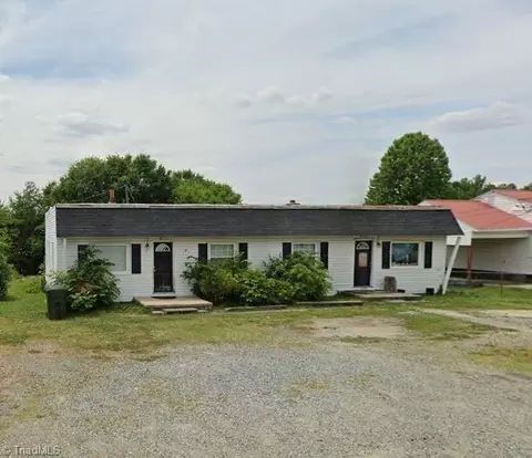 212 Liberty Dr, Thomasville, NC 27360