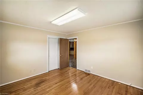 7 13th Ave E, Lexington, NC 27292 photo 11
