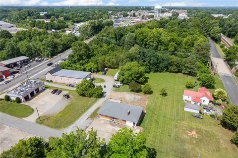 7 13th Ave E, Lexington, NC 27292 photo 23