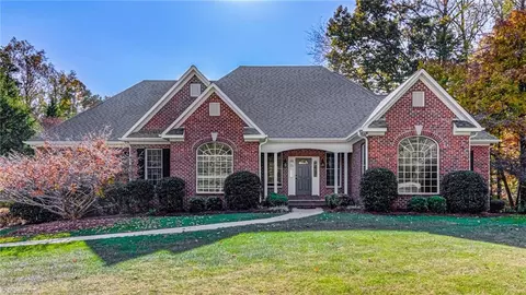1181 Marietta Dr, Kernersville, NC 27284
