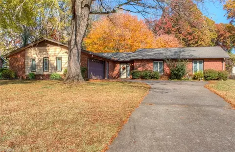 1011 Canyon Dr, Rural Hall, NC 27045