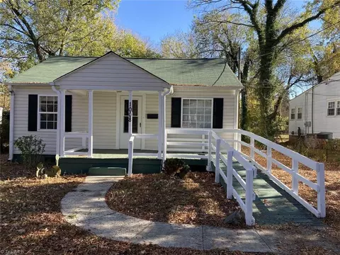 1008 Clemmonsville Rd, Winston Salem, NC 27107