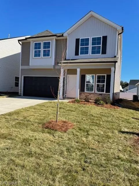 3914 Angel Hill Ln, High Point, NC 27265