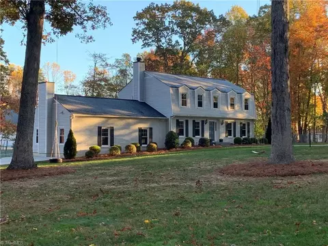 110 Eva Ln, Greensboro, NC 27455