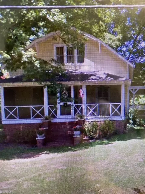 165 Church St W, Mocksville, NC 27028