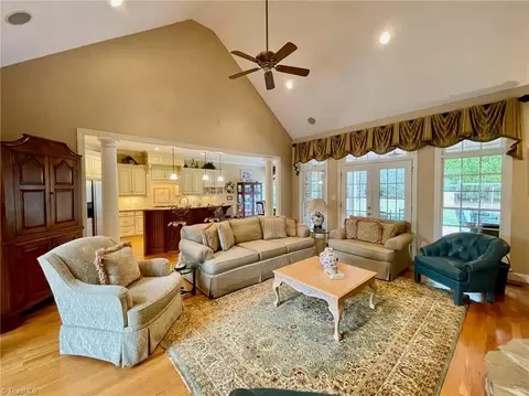 7434 Trotters Run, Trinity, NC 27370 photo 10