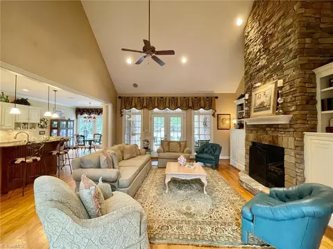 7434 Trotters Run, Trinity, NC 27370 photo 11