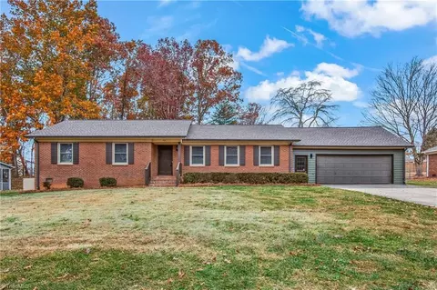 764 Laverton Ln, Rural Hall, NC 27045
