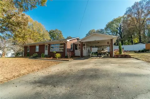 506 Stokesburg Rd, Walnut Cove, NC 27052