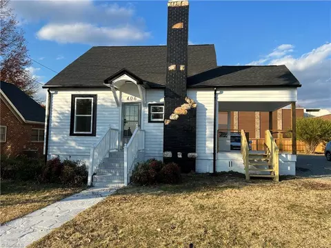 406 Harrison St, Reidsville, NC 27320