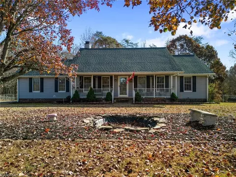 6094 Church St N, Greensboro, NC 27455