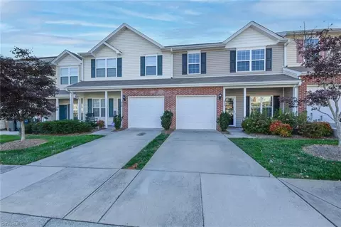 824 Central Park Ave, Greensboro, NC 27407