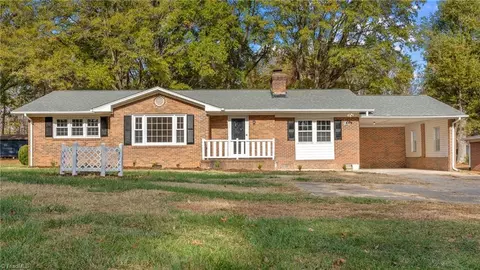 126 Mccoy Rd, Reidsville, NC 27320