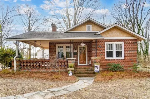 1526 Polo Rd, Winston Salem, NC 27106