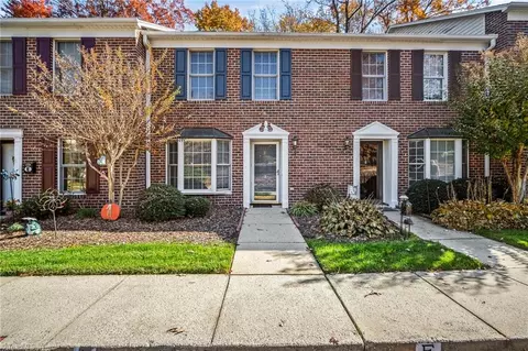 617 Uwharrie St #F, Asheboro, NC 27203