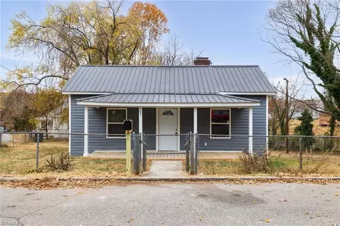303 Victor St, Eden, NC 27288