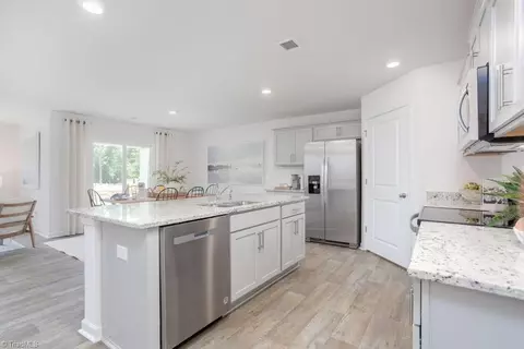 5026 Crest Ct #31, Trinity, NC 27370 photo 7