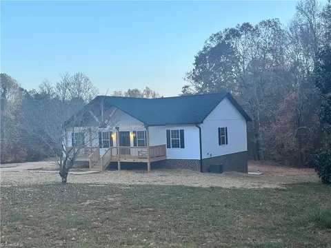 2143 Todd Dr, Trinity, NC 27370 photo 49