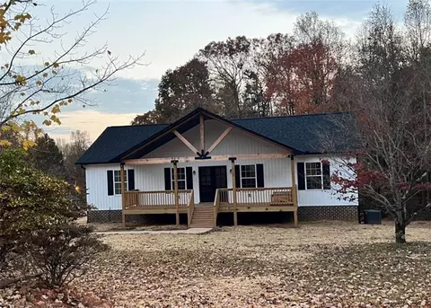 2143 Todd Dr, Trinity, NC 27370