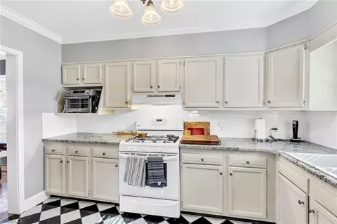 612 Sunset Dr, High Point, NC 27262 photo 14