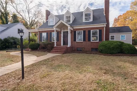401 Patrick St, Eden, NC 27288 photo 1