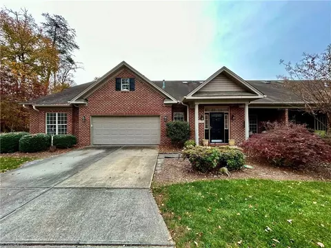 835 Jarman Dr, Jamestown, NC 27282