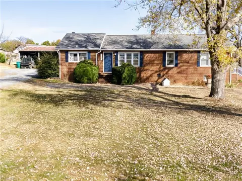 7845 Nc Highway 704, Madison, NC 27025