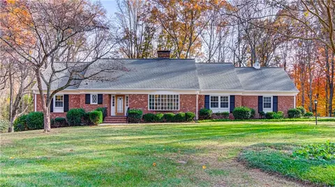 5505 Francisco Dr, Greensboro, NC 27410