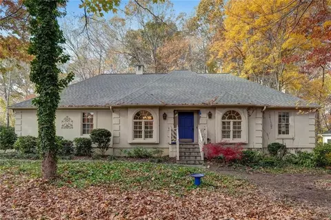 7503 Somersby Dr, Summerfield, NC 27358
