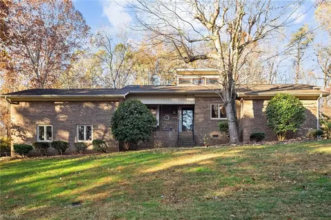 764 Conestoga Trl, Winston Salem, NC 27101