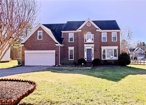 5807 Cold Harbor Dr, Greensboro, NC 27410